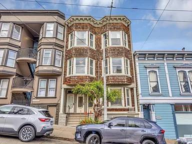 Listing photo 1 of 5
