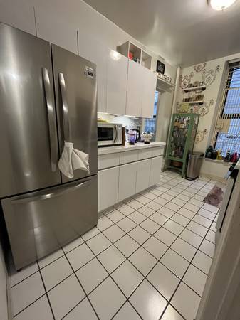 Listing photo 1 of 5