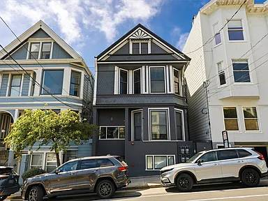 Listing photo 1 of 5