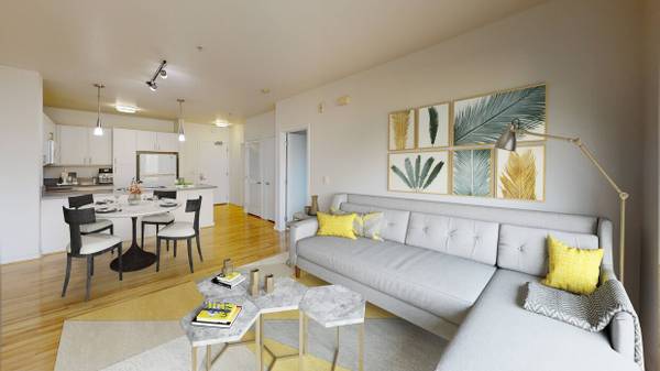 Listing photo 1 of 2