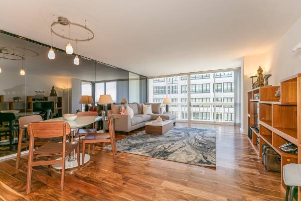 Listing photo 1 of 5