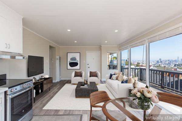 Listing photo 1 of 5