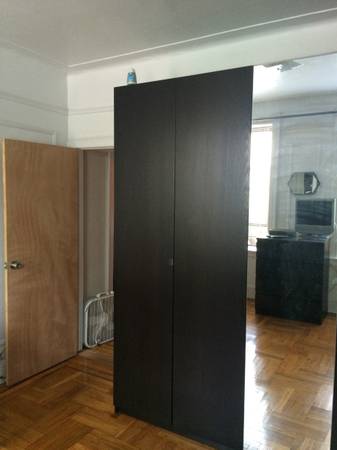 Listing photo 1 of 5