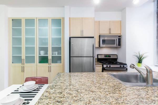 Listing photo 1 of 5