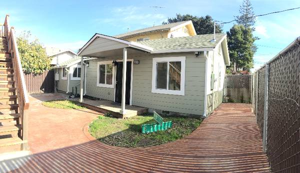 Listing photo 1 of 5