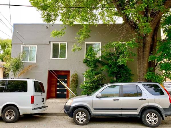 Listing photo 1 of 5