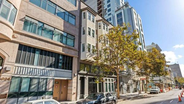 Listing photo 1 of 5