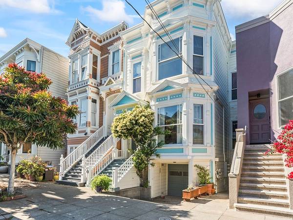 Listing photo 1 of 5