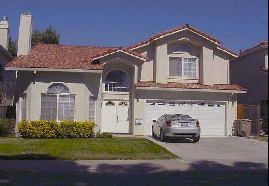 Listing photo 1 of 3