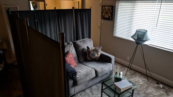 Listing photo 1 of 5