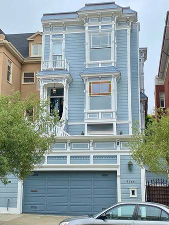 Listing photo 1 of 5