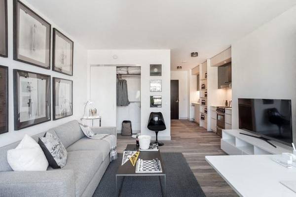 Listing photo 1 of 5