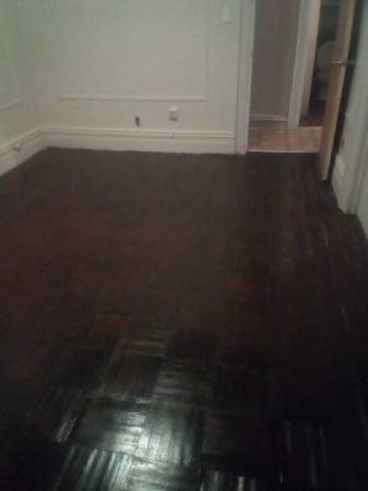 Listing photo 1 of 3