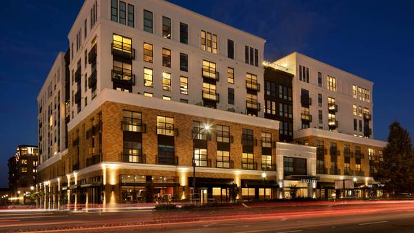 Listing photo 1 of 5