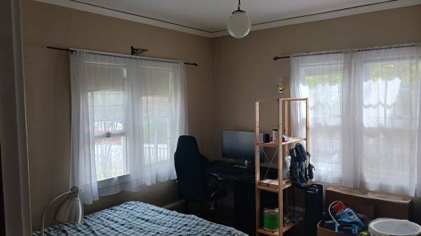 Listing photo 1 of 5