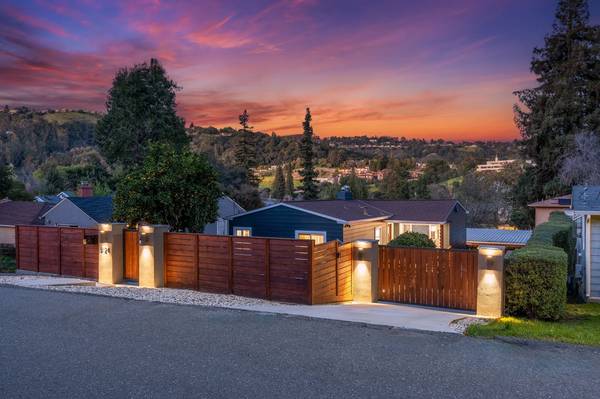 Listing photo 1 of 5