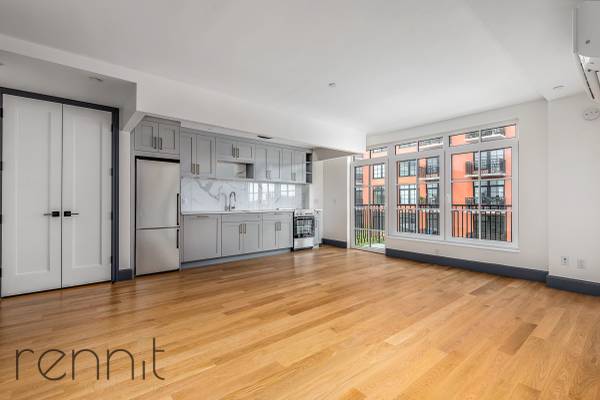 Listing photo 1 of 5