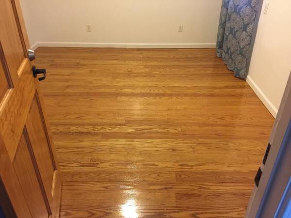 Listing photo 1 of 4