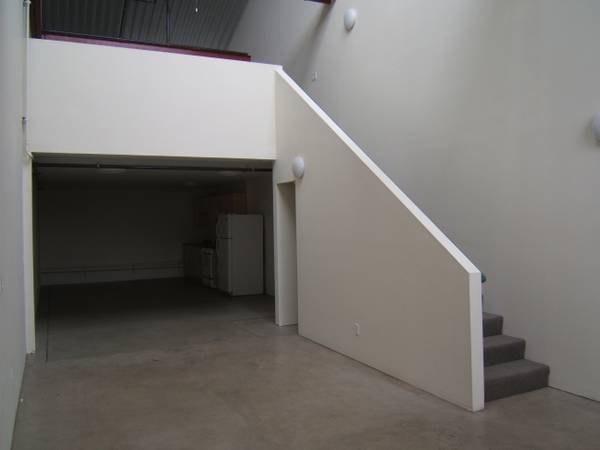 Listing photo 1 of 5