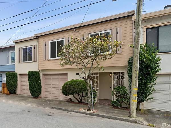 Listing photo 1 of 5