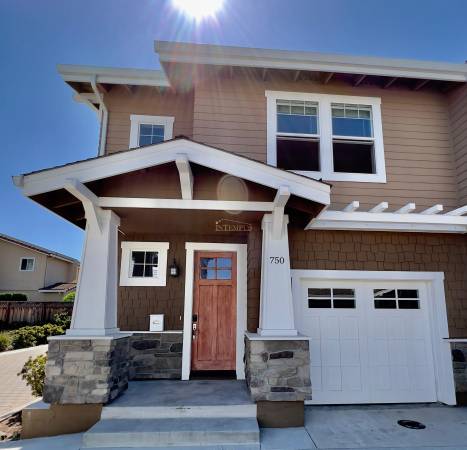 Listing photo 1 of 5