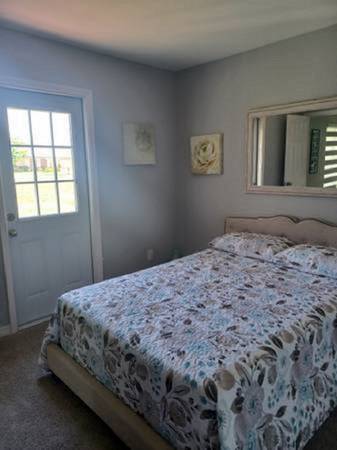 Listing photo 1 of 3