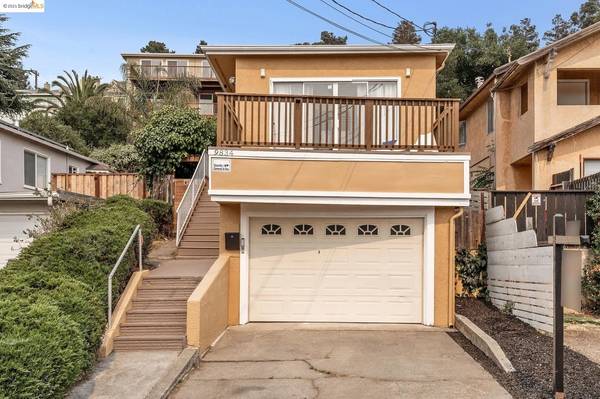 Listing photo 1 of 5