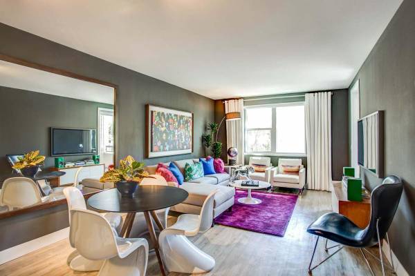 Listing photo 1 of 5