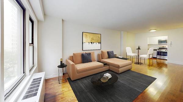 Listing photo 1 of 5