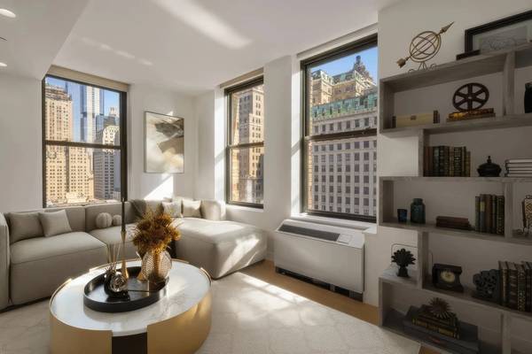 Listing photo 1 of 6