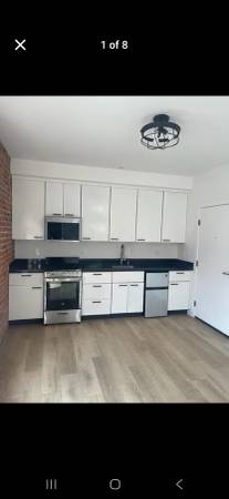 Listing photo 1 of 5