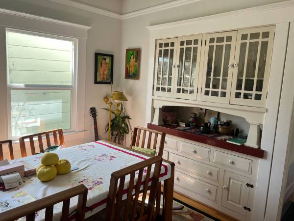 Listing photo 1 of 5