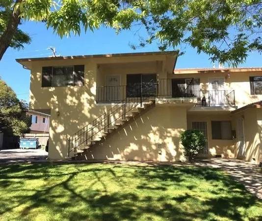 Listing photo 1 of 5