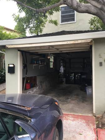 Listing photo 1 of 5