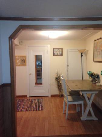 Listing photo 1 of 5