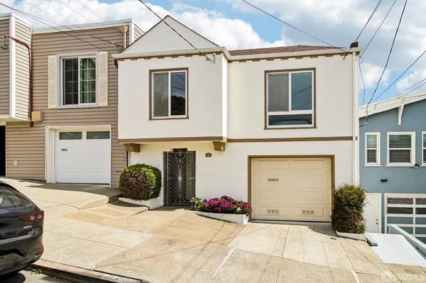Listing photo 1 of 5