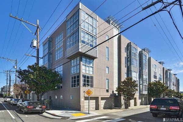 Listing photo 1 of 5