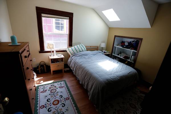 Listing photo 1 of 5