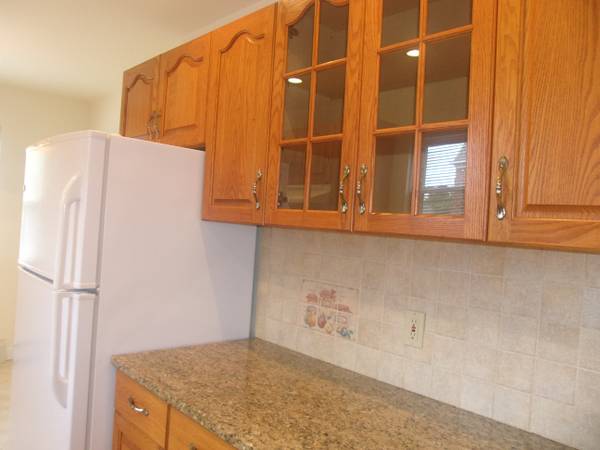 Listing photo 1 of 5