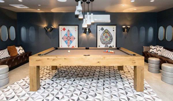 Listing photo 1 of 5