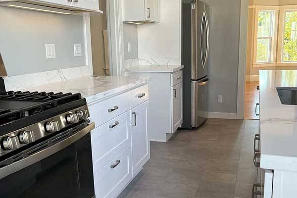 Listing photo 1 of 4