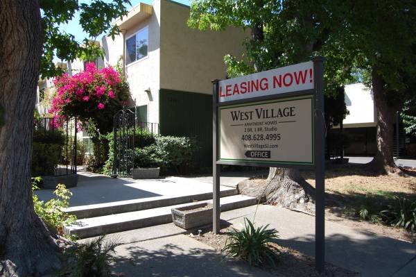 Listing photo 1 of 5