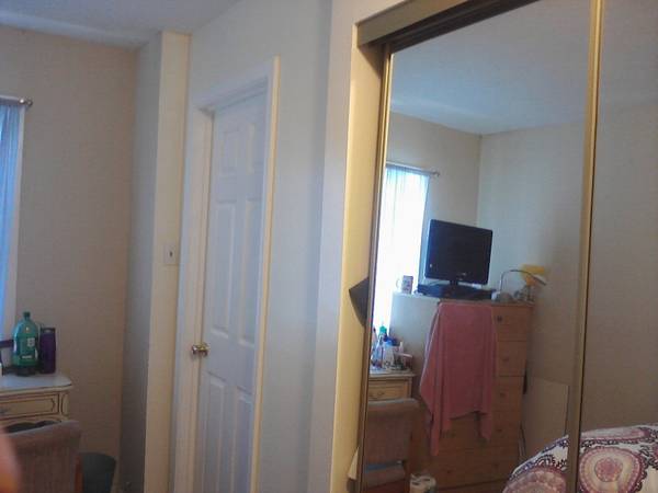 Listing photo 1 of 2