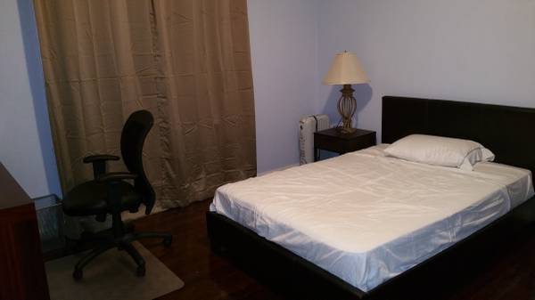 Listing photo 1 of 5