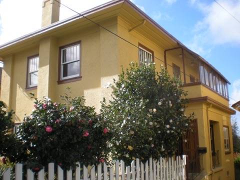 Listing photo 1 of 5