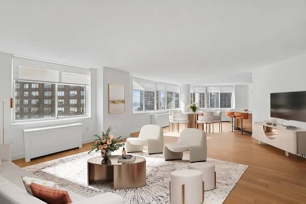 Listing photo 1 of 5