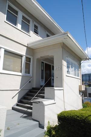 Listing photo 1 of 5