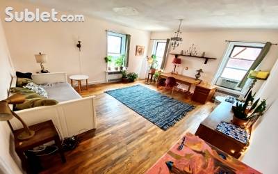 Listing photo 1 of 5