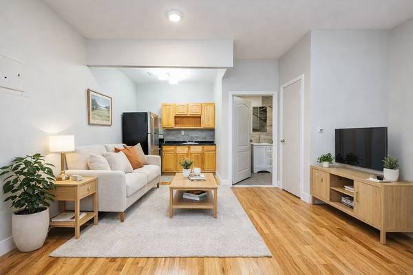 Listing photo 1 of 5