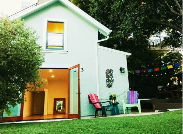 Listing photo 1 of 5